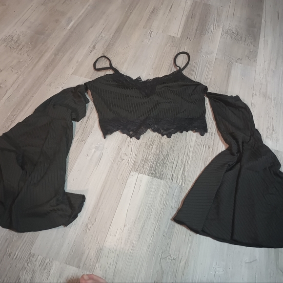 Top - Picture 2 of 4